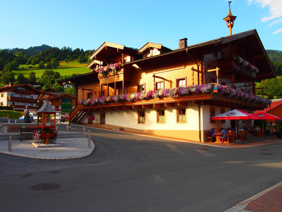 Tischlerwirt Hotel อุทเทนดอร์ฟ ภายนอก รูปภาพ